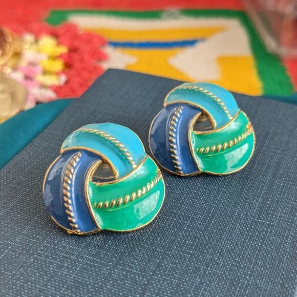 Vintage Goldtone Enameled Baroque Rope Knot Earrings - Picture 1 of 2